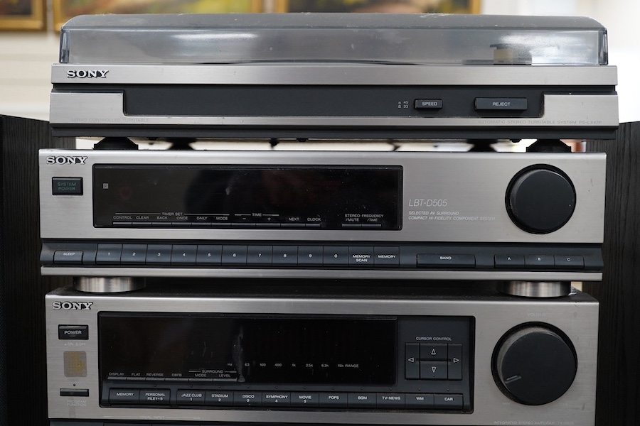 A Sony separates 5-part LBT-D505 stereo system with speakers. Condition - poor to fair.